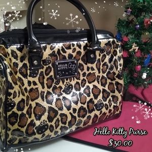 Hello Kitty LG Purse